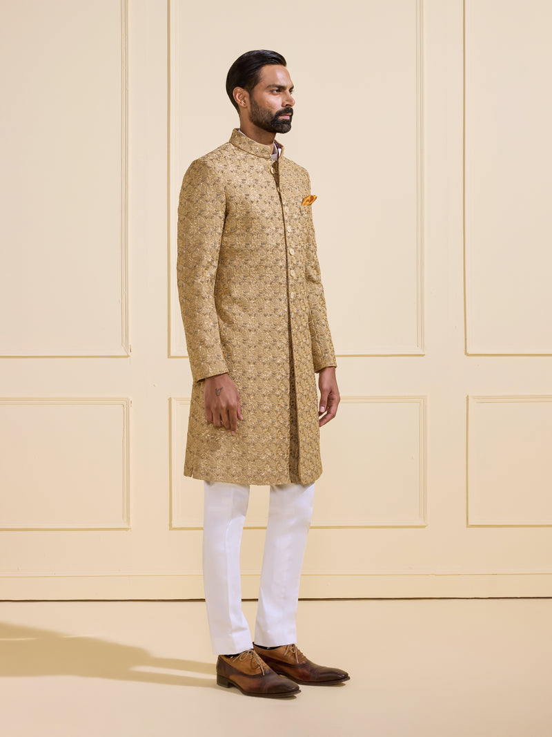GILDED TAPESTRY: TIMELESS EMBROIDERED ACHKAN