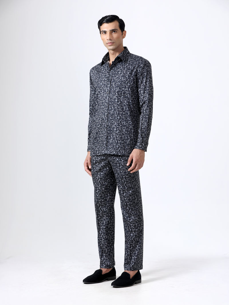 CHIC COMFORT UNWIND IN STYLE WITH OUR NIGHT SUIT