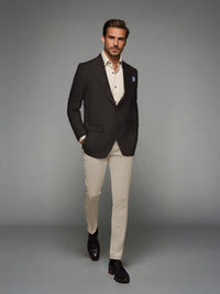 SUIT 12