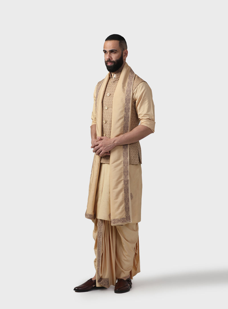 THE MINAR WAISTCOAT