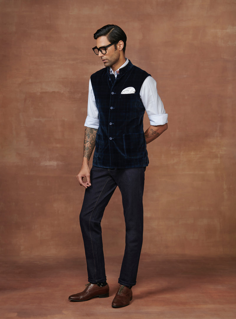 EPITOME OF VELVET ELEGANCE A REGAL WAISTCOAT