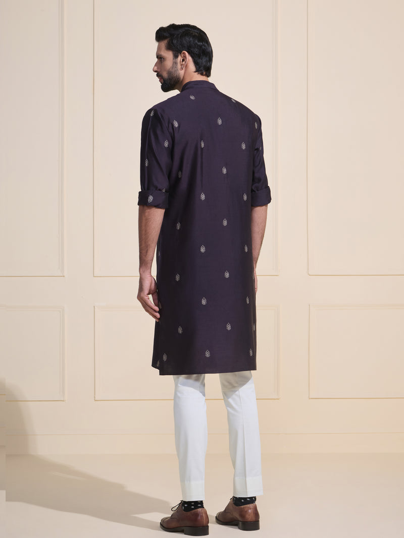 OBSIDIAN SLEEK BLACK KURTA OF MODERN FINESSE