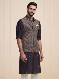 THE BRONZE BLOOM: REGAL PAISLEY-PATTERNED WAISTCOAT