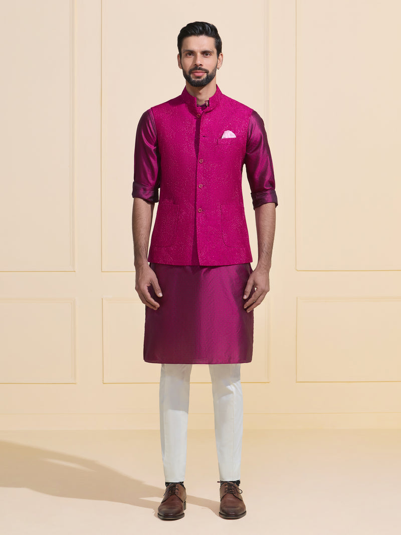 ROSEWOOD SPLENDOR: DAZZLING RANI GLOW WAISTCOAT
