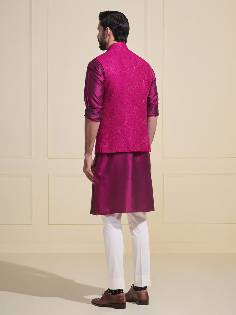 ROSEWOOD SPLENDOR: DAZZLING RANI GLOW WAISTCOAT