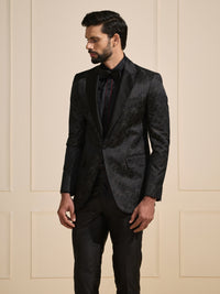 THE SPARKLING GLAMOUR: ULTIMATE BLACK TUXEDO JACKET