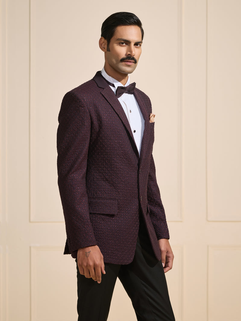 THE GILDED WINE: TEXTURED REGAL TUXEDO