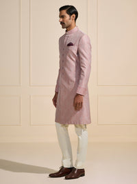 THE REGAL MAUVE: THE QUINTESSENTIAL ACHKAN