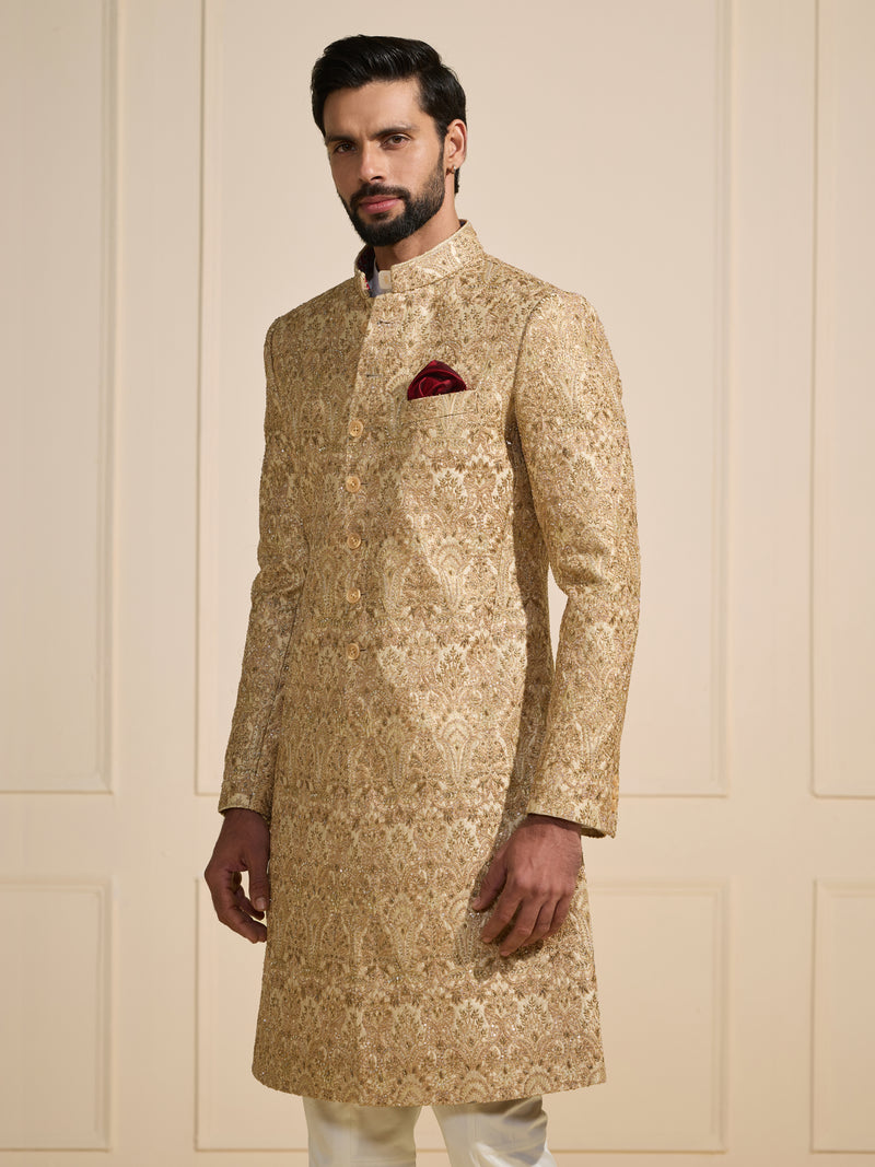 THE GILDED GOLD TAPESTRY: ROYALE ACHKAN