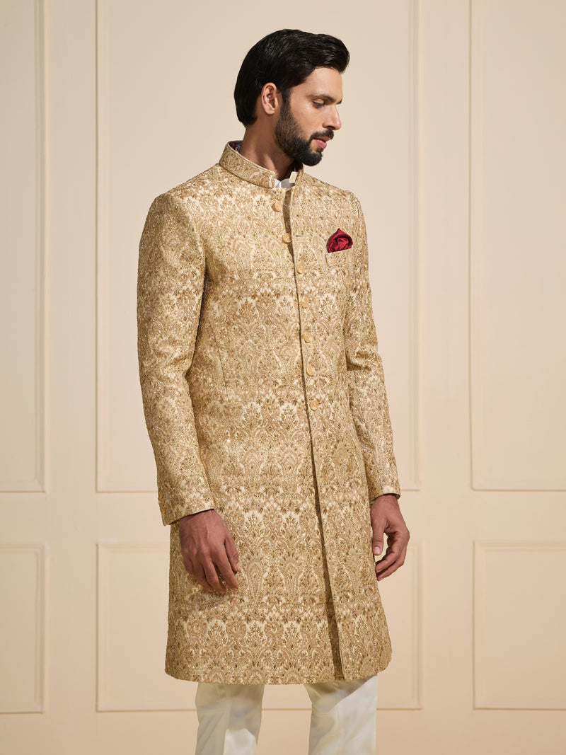 THE GILDED GOLD TAPESTRY: ROYALE ACHKAN
