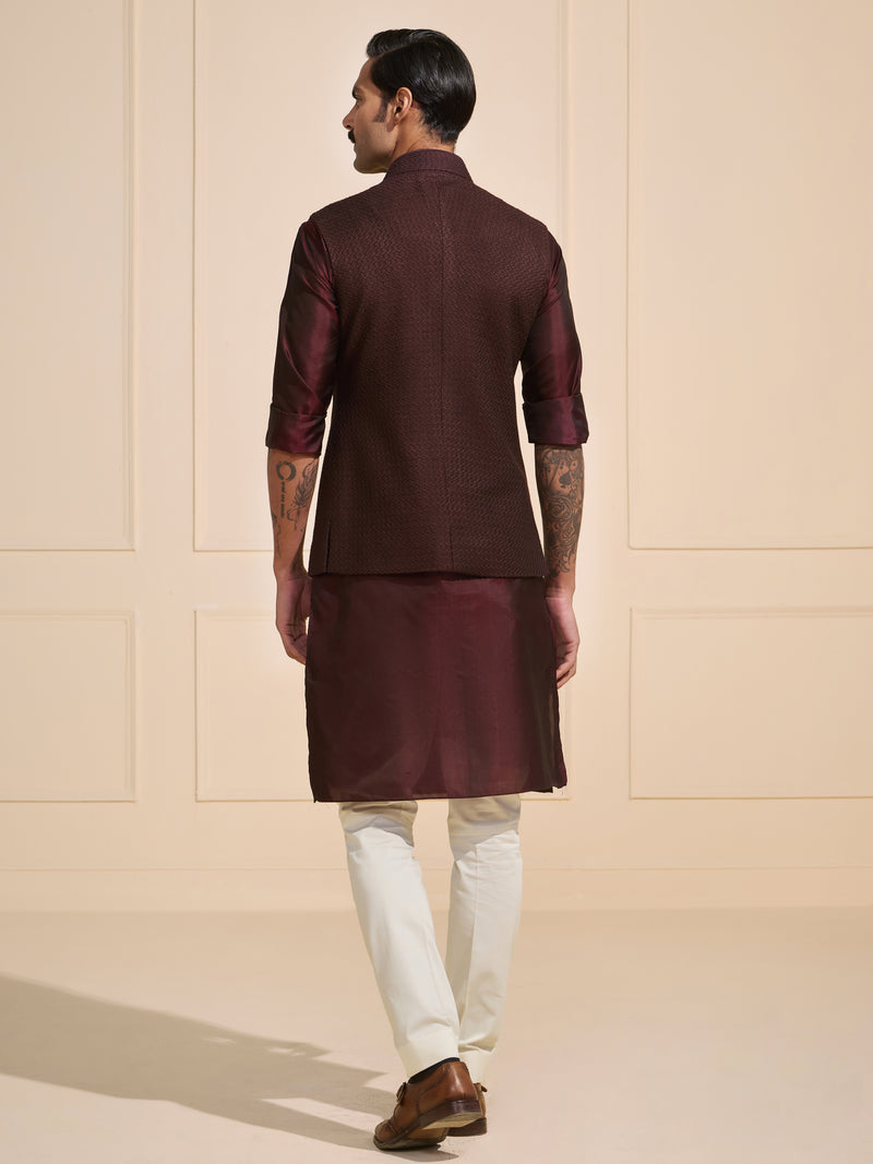 THE REGAL BURGUNDY ALLURE TEXTURED WAISTCOAT