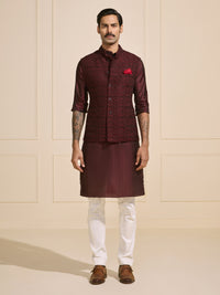 WINE MYSTIQUE GRANDEUR: A DAZZLING WAISTCOAT