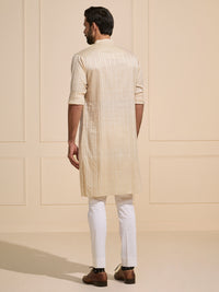 THE STREAMLINED REVERIE TIMELESS KURTA