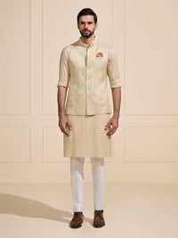IVORY SILKSCAPE: TEXTURED LUXE WAISTCOAT