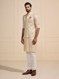 IVORY SILKSCAPE: TEXTURED LUXE WAISTCOAT