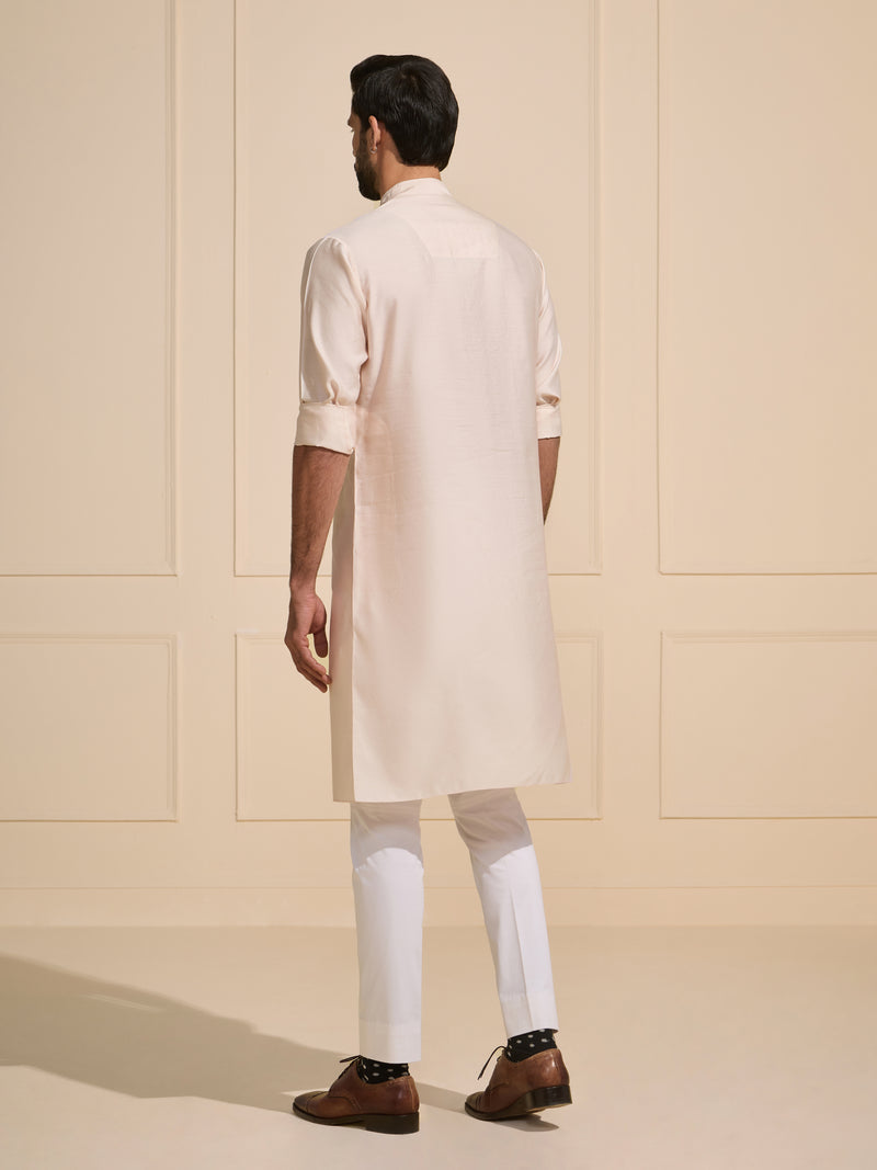 THE CASUAL REFINED LIGHTWEIGHT KURTA