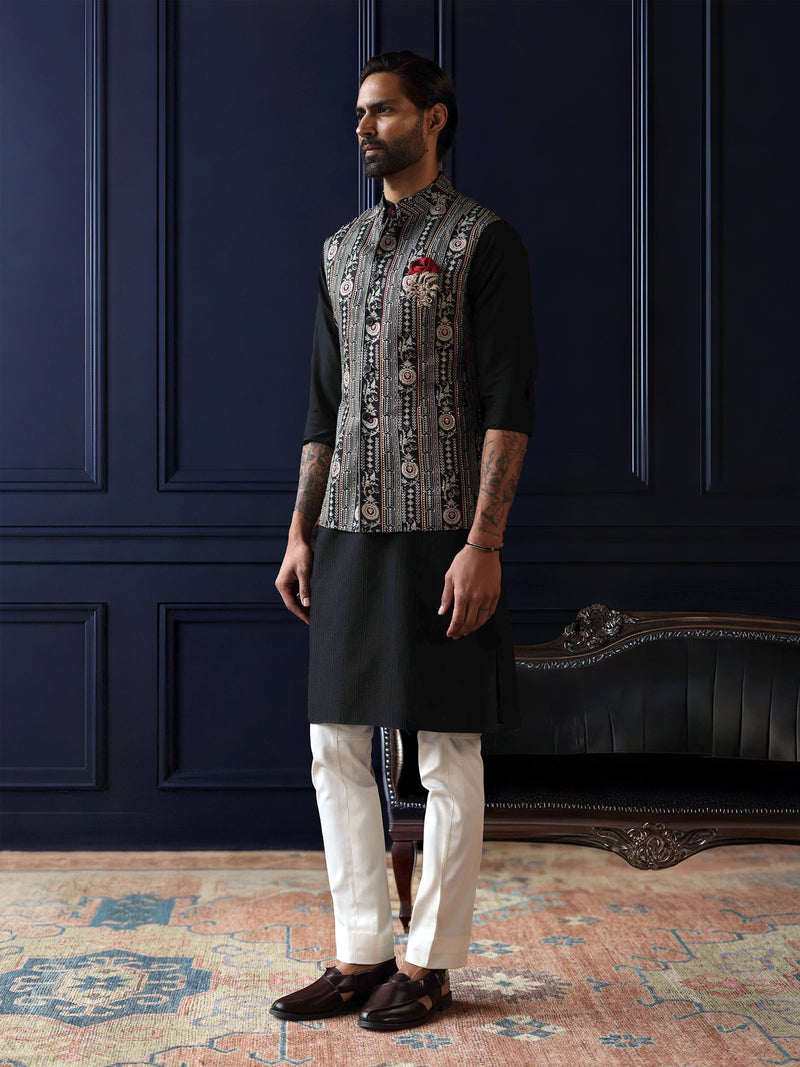 NOIR ROYALE WAISTCOAT