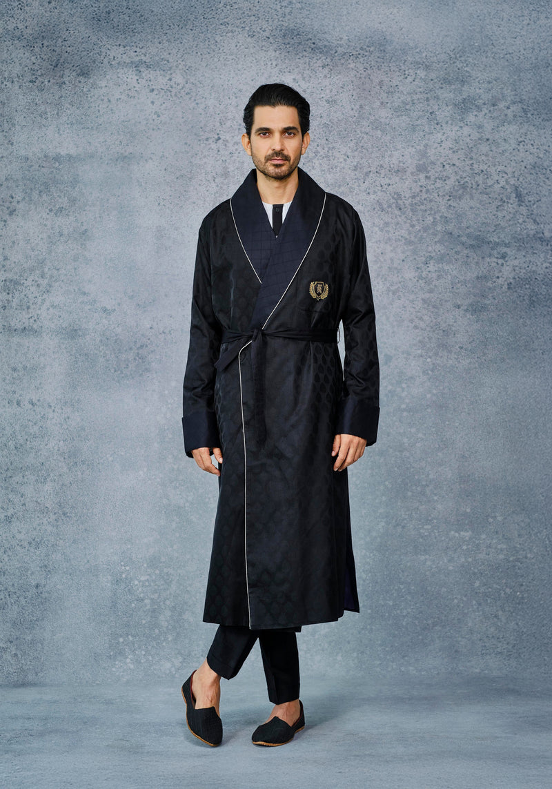 MONOCHROME ELEGANCE ROBE