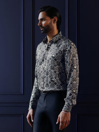 MONOCHROME MOTIF SHIRT
