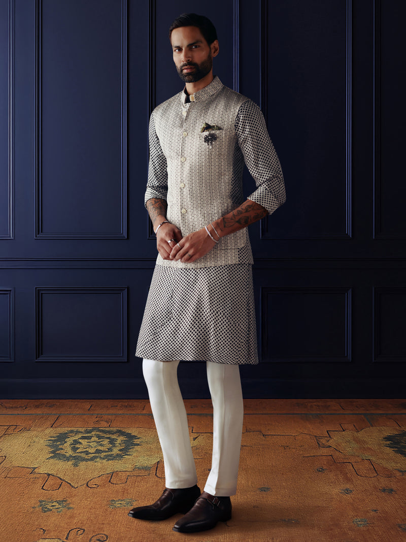 IVORY MATRIX WAISTCOAT