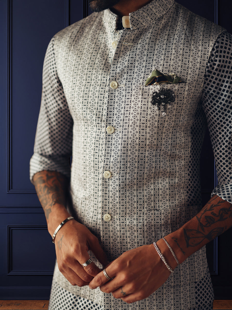 IVORY MATRIX WAISTCOAT