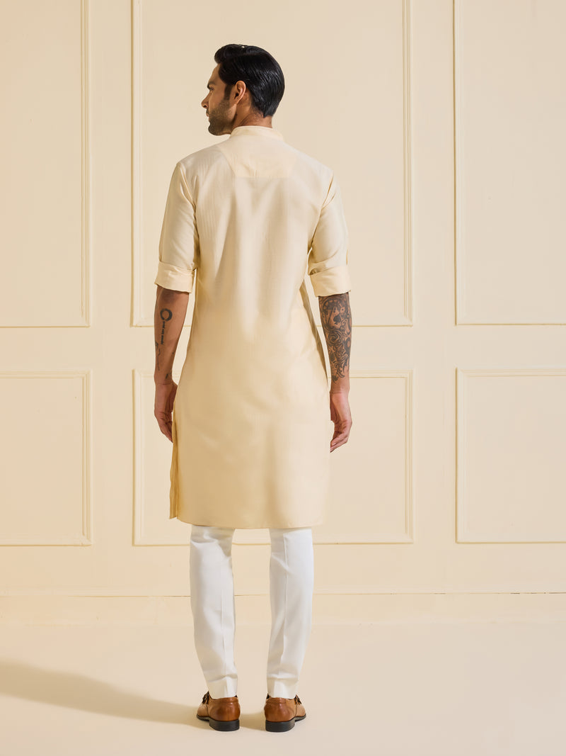 THE RADIANT ELEGANCE KURTA