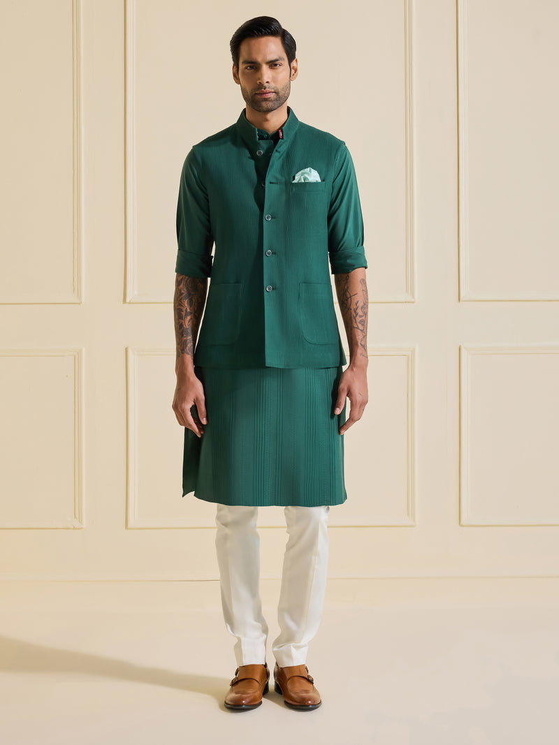 CELESTIAL EMERALD: A WAISTCOAT FOR DISTINGUISHED STYLE 