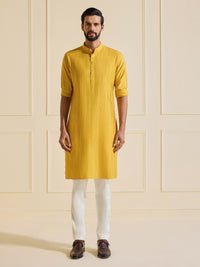 SUNLIT SPLENDOUR: THE REFINED ELEGANCE KURTA