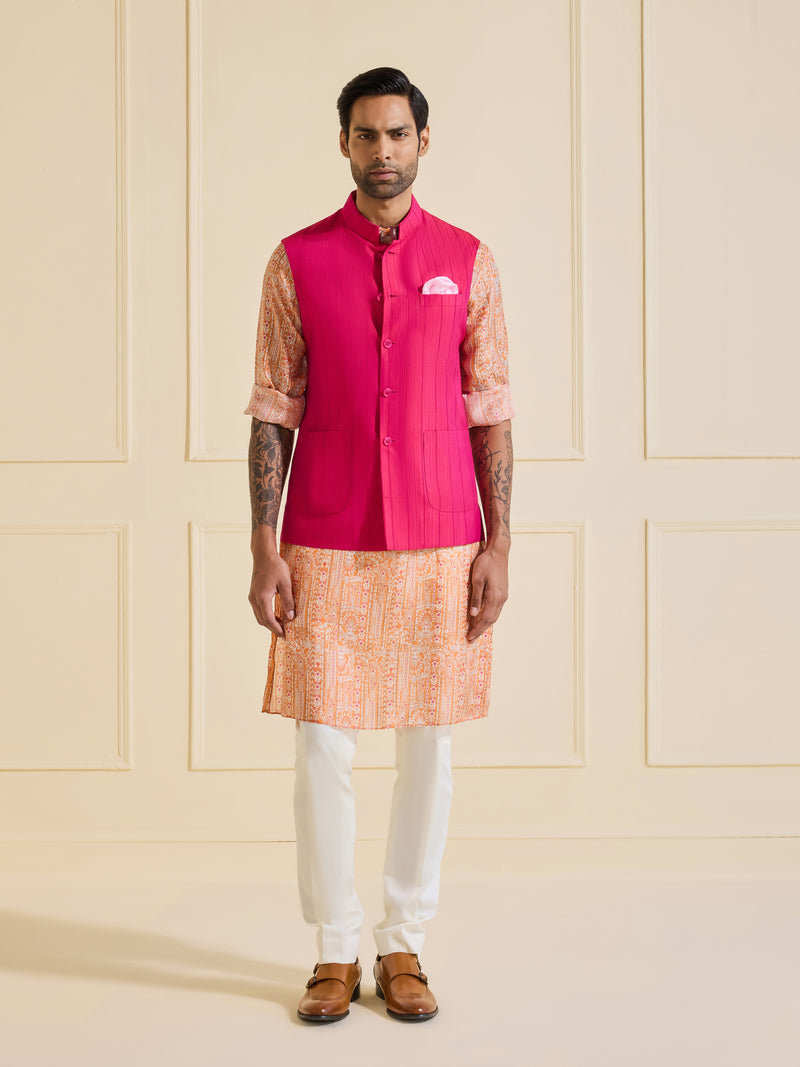 ROSÉ ESSENCE: EXQUISITE TAILORED WAISTCOAT