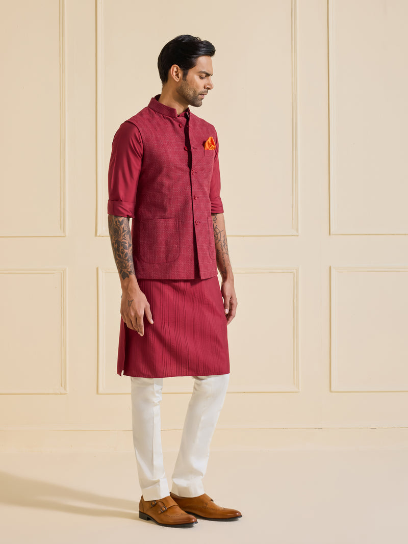 THE TIMELESS MAROON ARISTOCRAT WAISTCOAT
