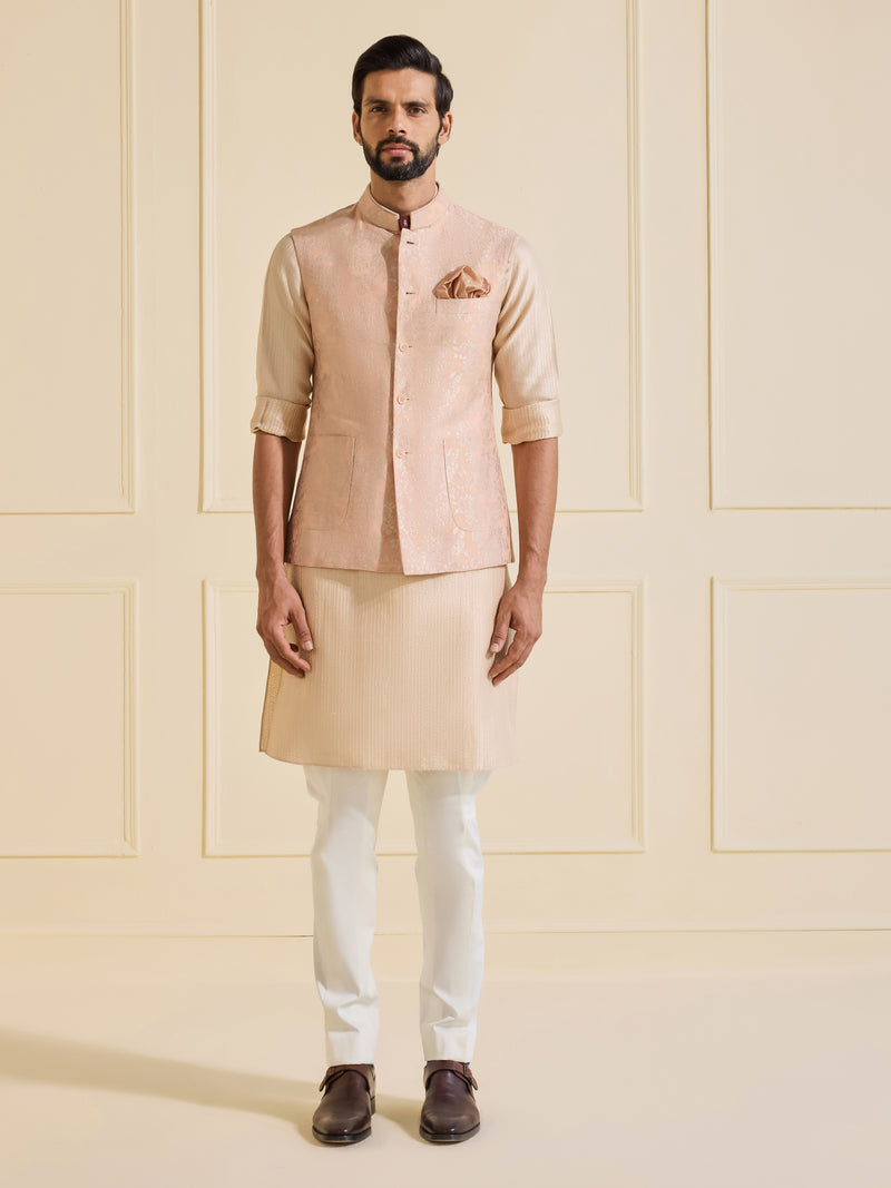 THE SERENE ALLURE TEXTURED WAISTCOAT