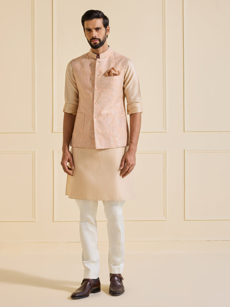 THE SERENE ALLURE TEXTURED WAISTCOAT