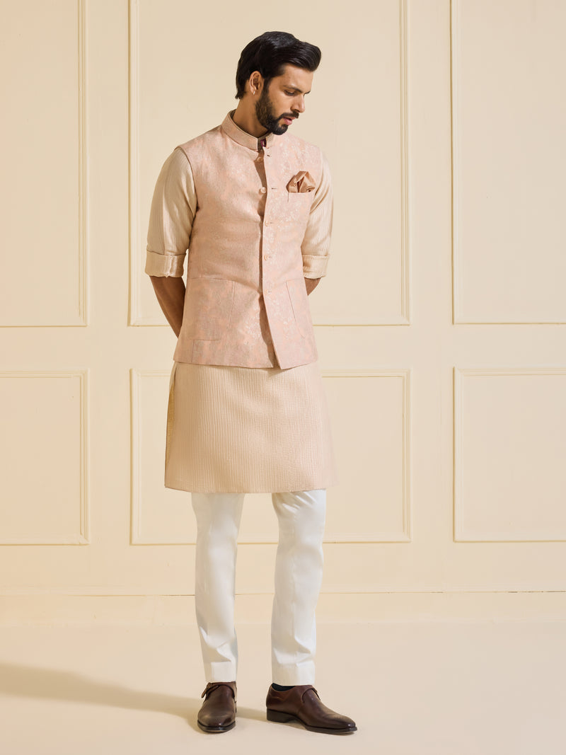 THE SERENE ALLURE TEXTURED WAISTCOAT