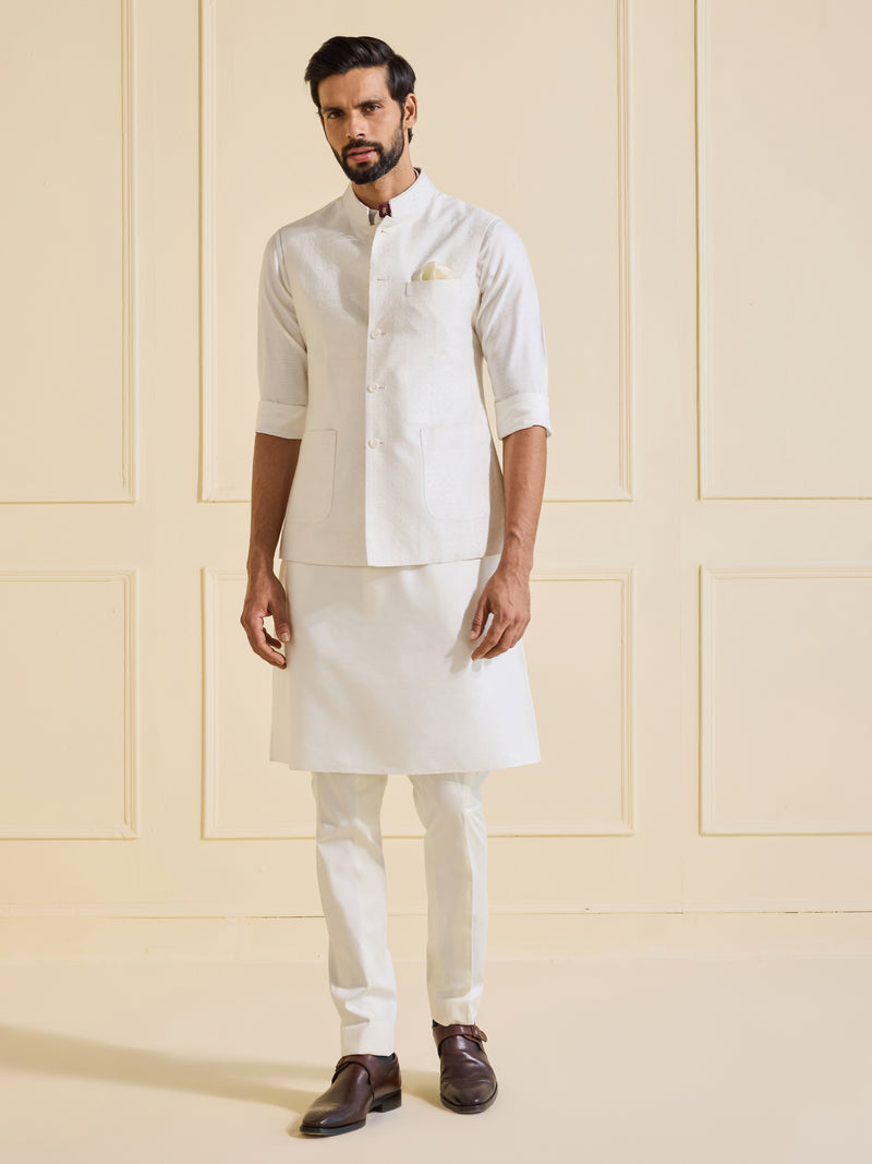 OPULENT IVORY WHISPERS: A WAISTCOAT OF TIMELESS ELEGANCE