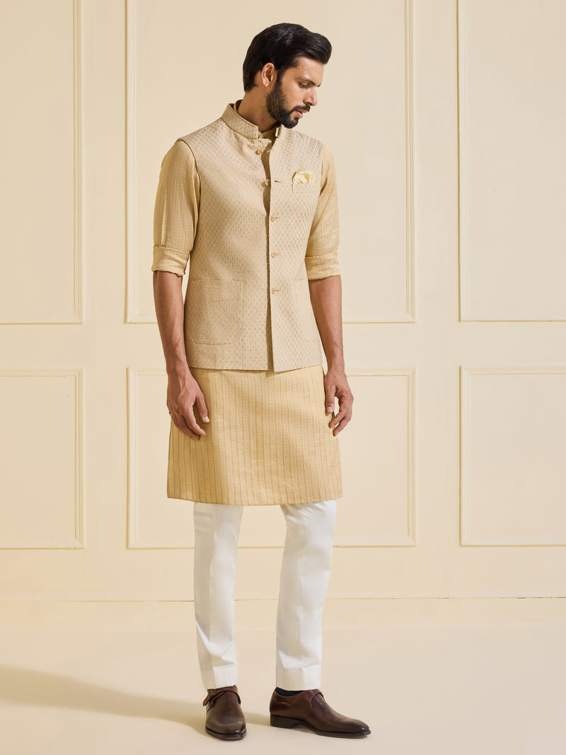THE SERENE LUXE WAISTCOAT