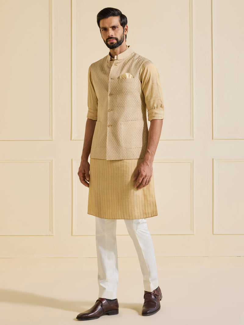 THE SERENE LUXE WAISTCOAT