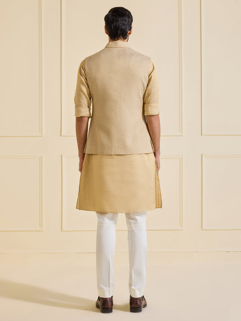 THE SERENE LUXE WAISTCOAT