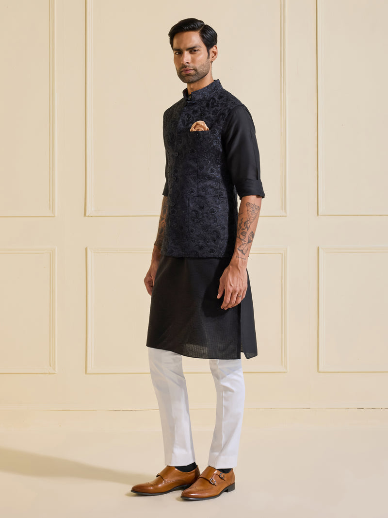 EBONY ENCHANTMENT: SARTORIAL ORNATE WAISTCOAT