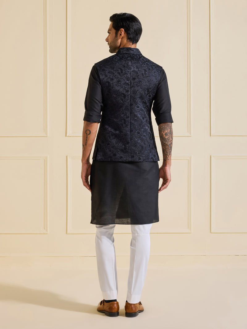 EBONY ENCHANTMENT: SARTORIAL ORNATE WAISTCOAT