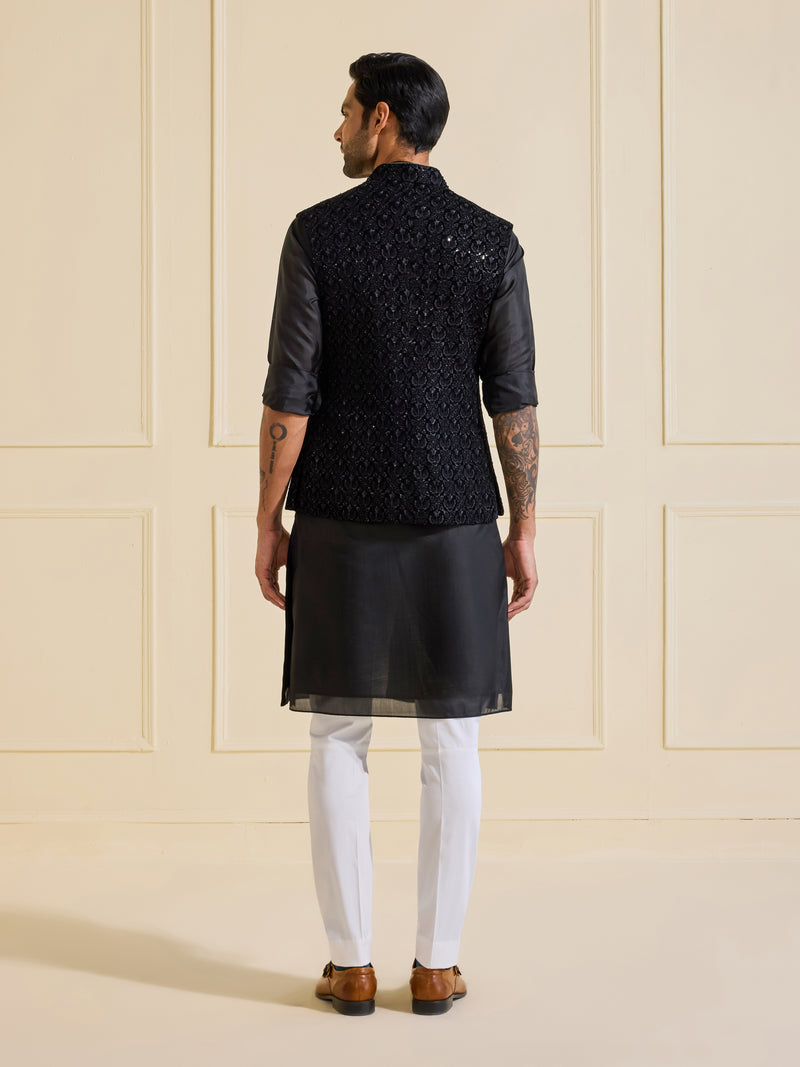 OBSIDIAN ALLURE: CLASSIC TEXTURED WAISTCOAT