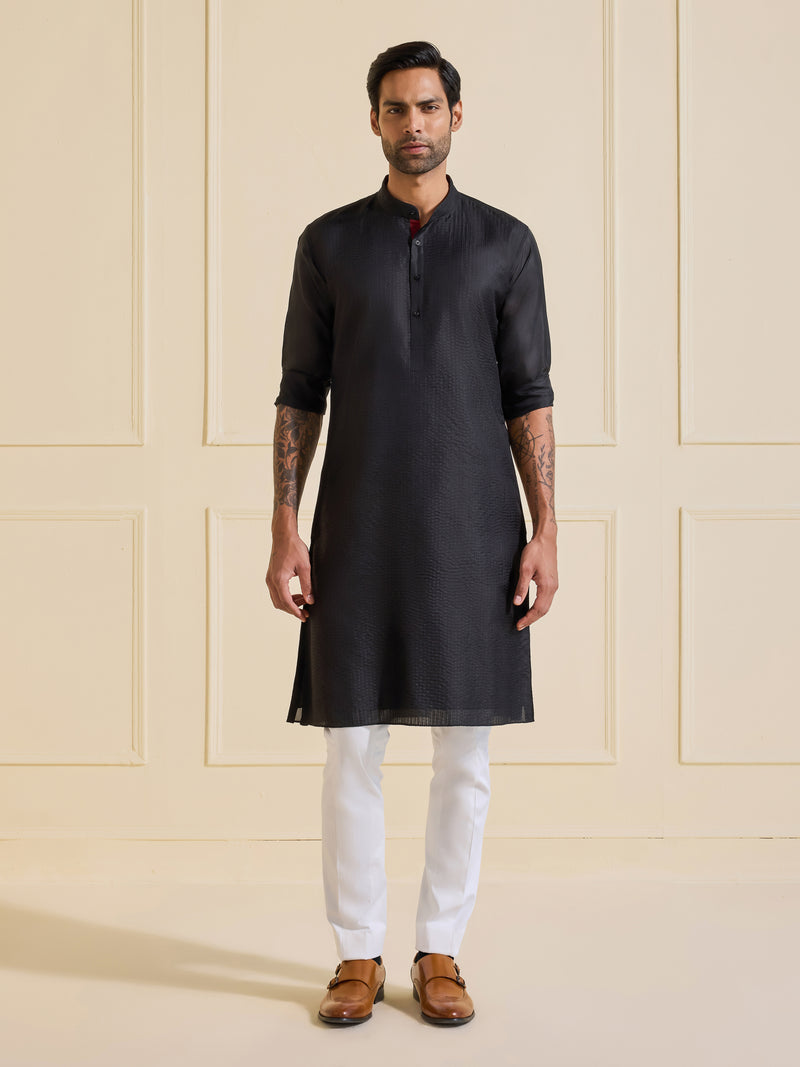 THE SHAHI NOIR KURTA