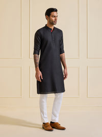 THE SHAHI NOIR KURTA