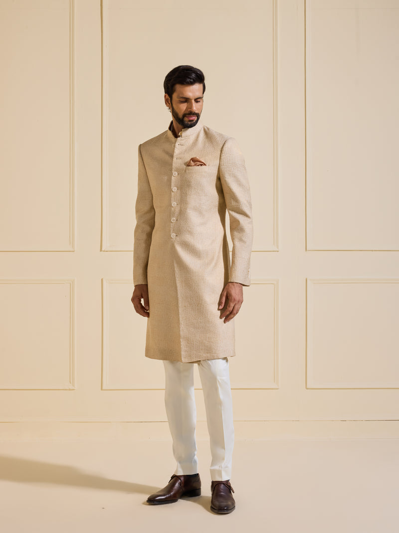 THE SERENE LIGHT ACHKAN FOR THE MODERN CONNOISSEUR