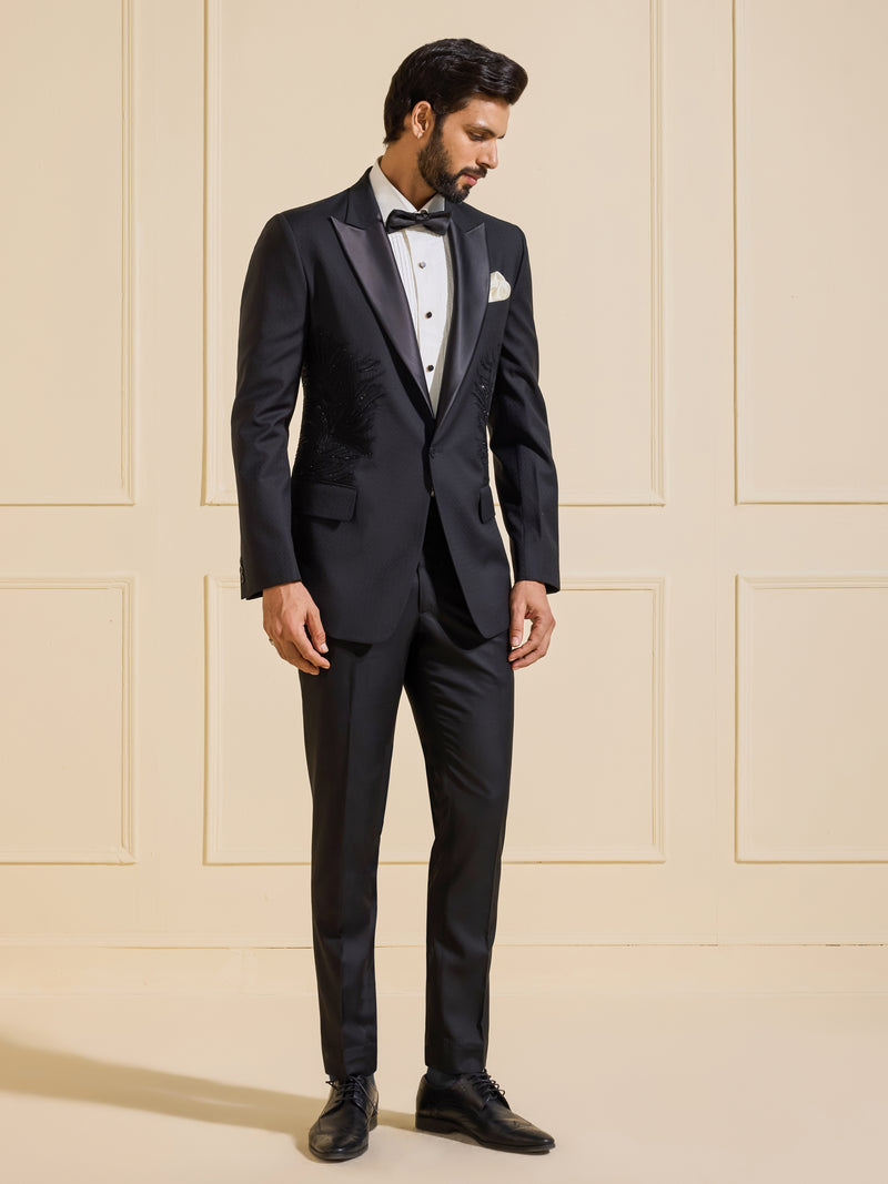 THE CLASSIC EBON QUINTESSENTIAL TUXEDO JACKET
