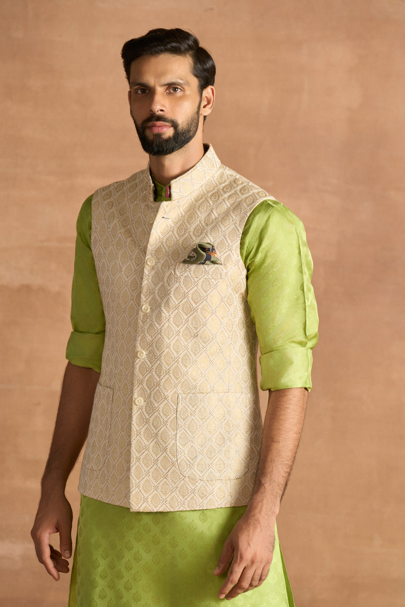 GILDED IVORY WAISTCOAT