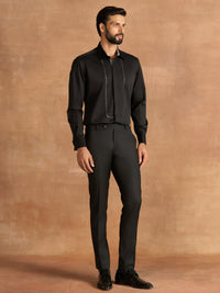 BLACK SIGNATURE SHIRT