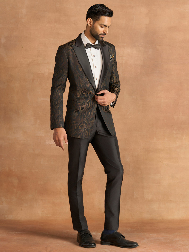 ECLIPSE GOLD TUXEDO