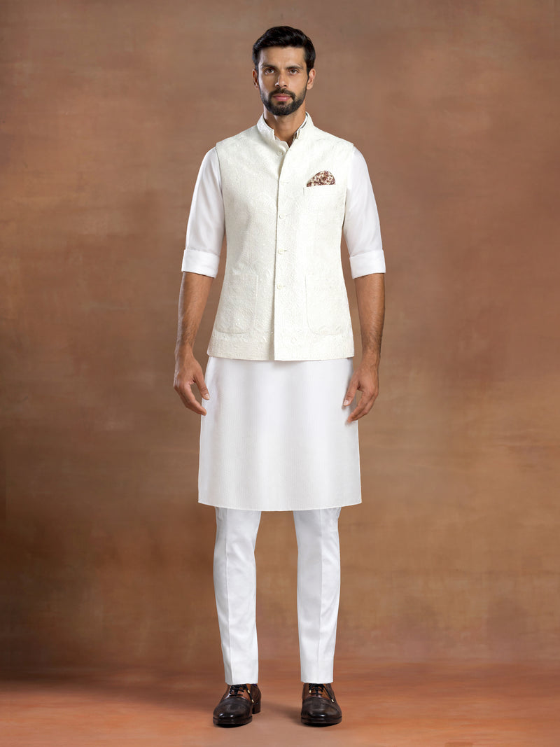 IVORY LUMINANCE WAISTCOAT