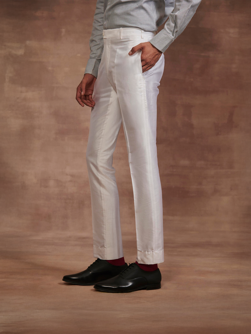 THE SILK TAPERED TROUSER