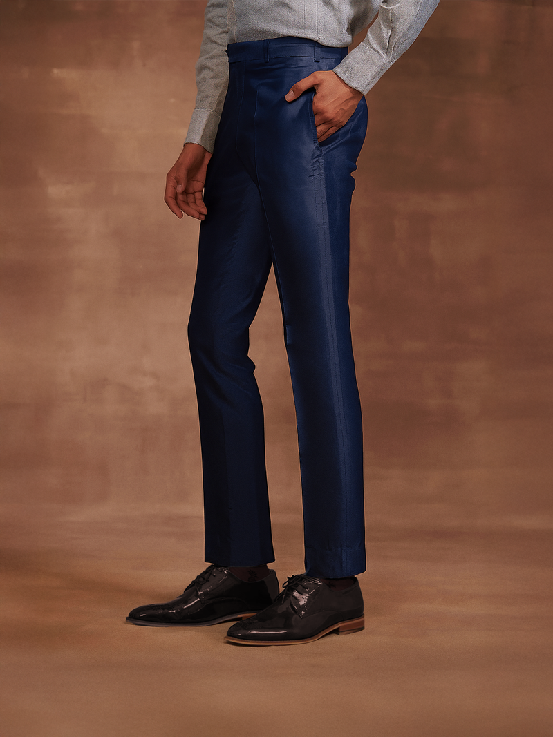 THE SILK TAPERED TROUSER